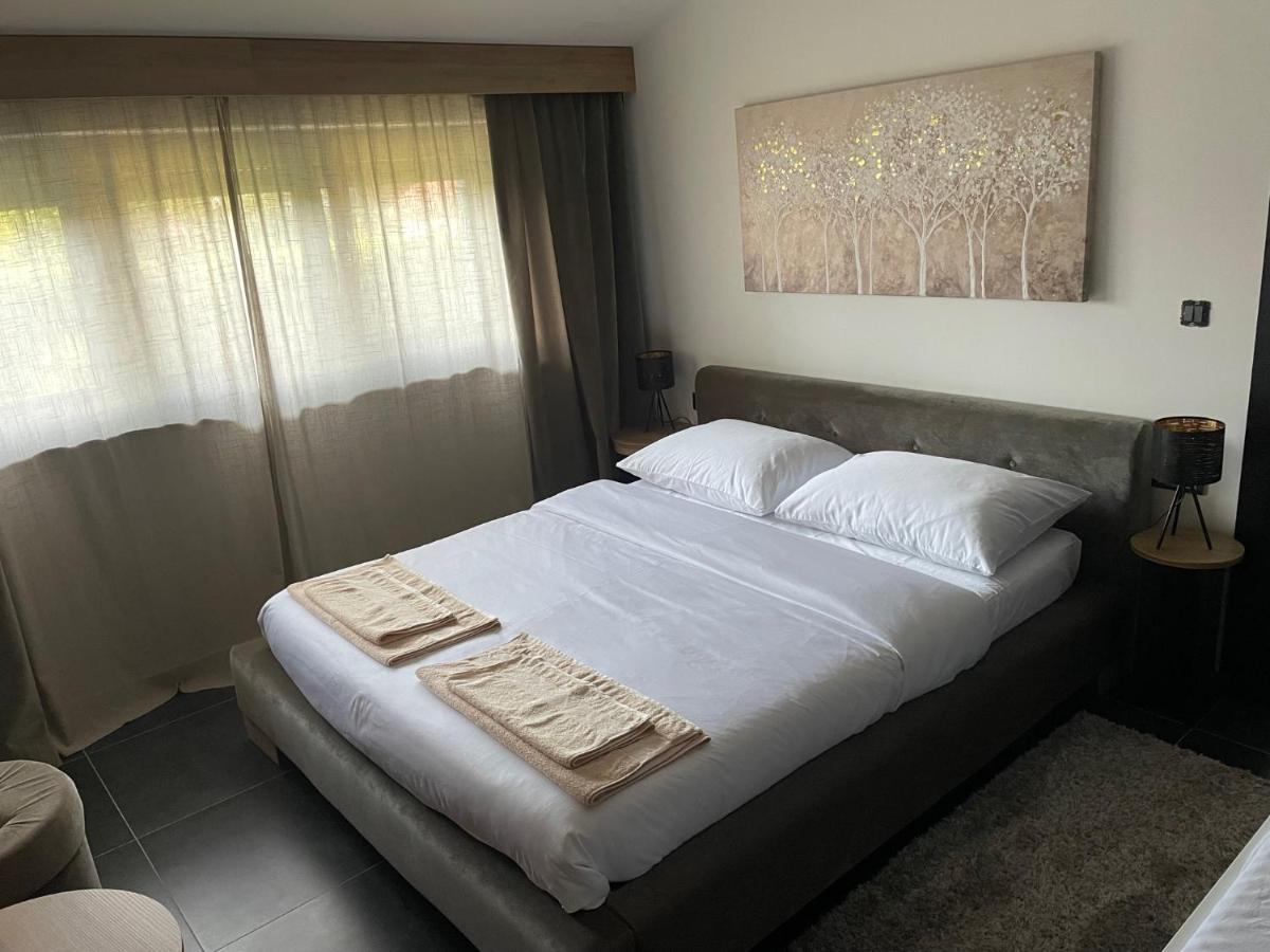 Pampas Apartments Mreznica Duga Resa Exteriör bild