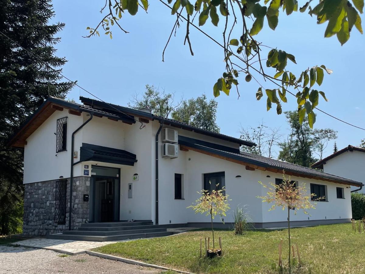 Pampas Apartments Mreznica Duga Resa Exteriör bild